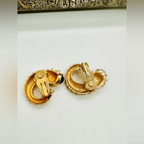 Rare Vintage Cornucopia Mogul Earrings - Picture 5 of 14